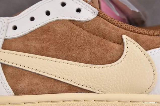 OG AJ x 1 Low SP DM7866-106 Travis Scott 0705